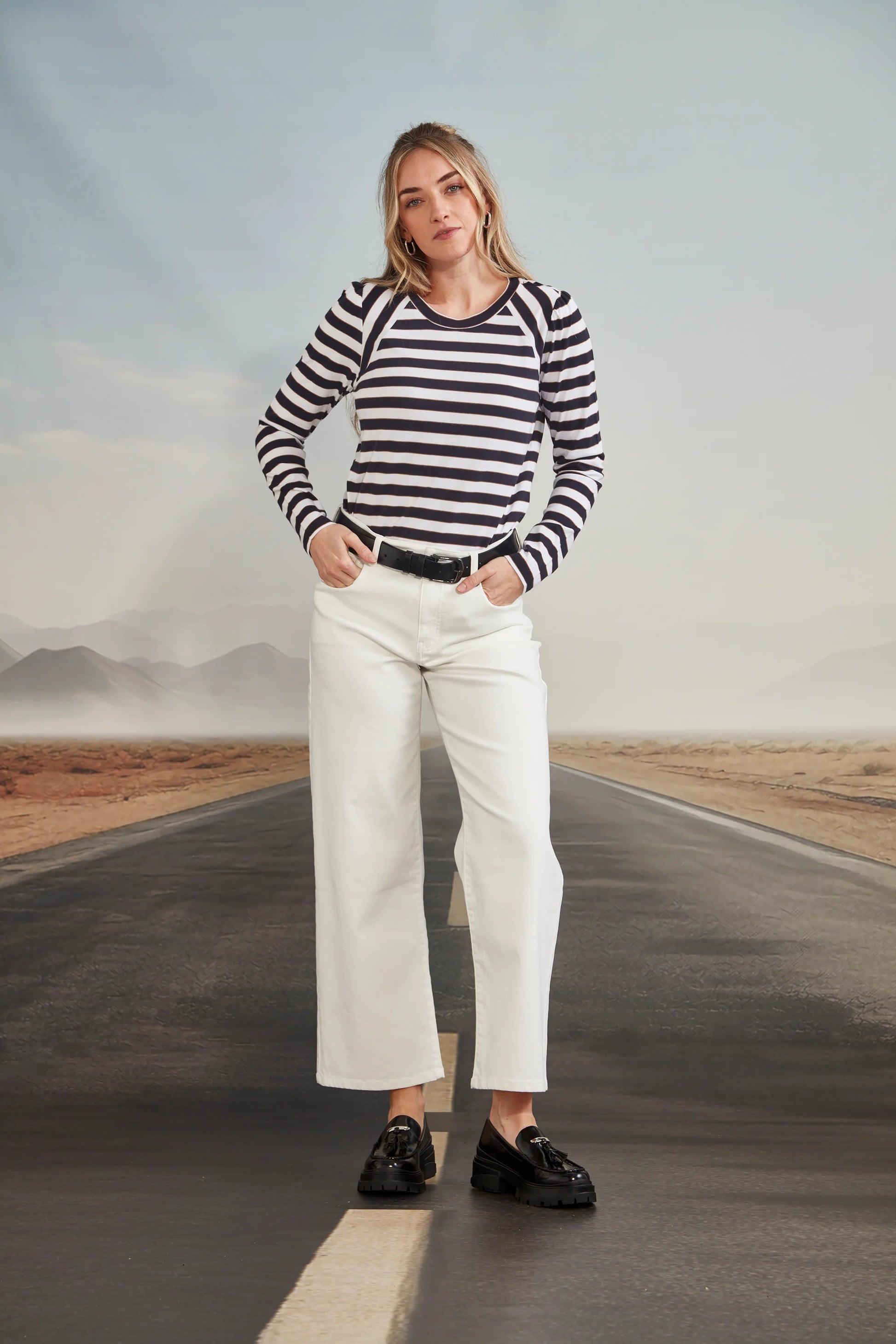 VERGE CRUISE JEAN - WHITE - THE VOGUE STORE