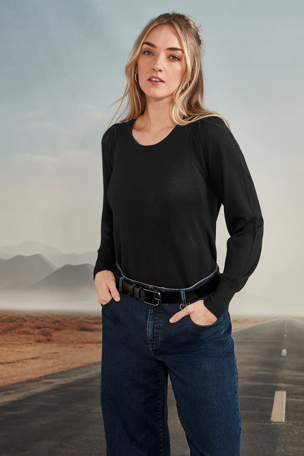 VERGE BRONTE SWEATER - BLACK - THE VOGUE STORE