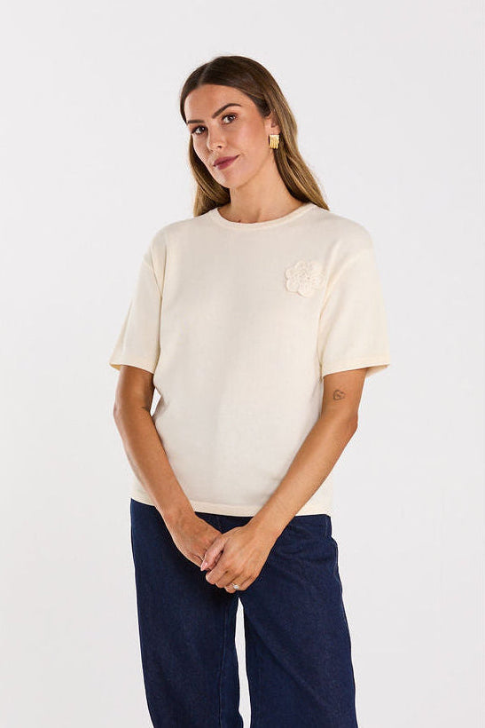 THING THING BUD TEE - MILKY BAR