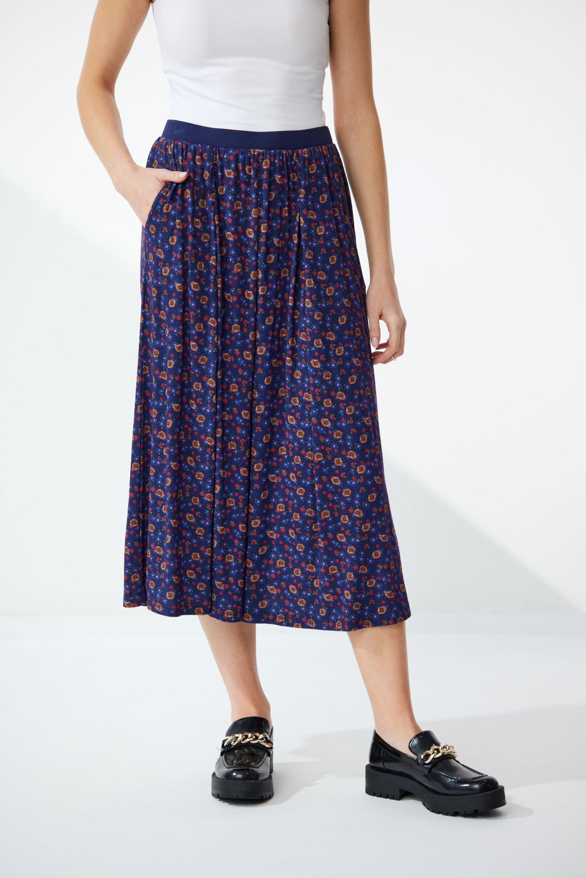 NEWPORT RORY PLEAT PETAL SKIRT - NAVY FLORAL - THE VOGUE STORE