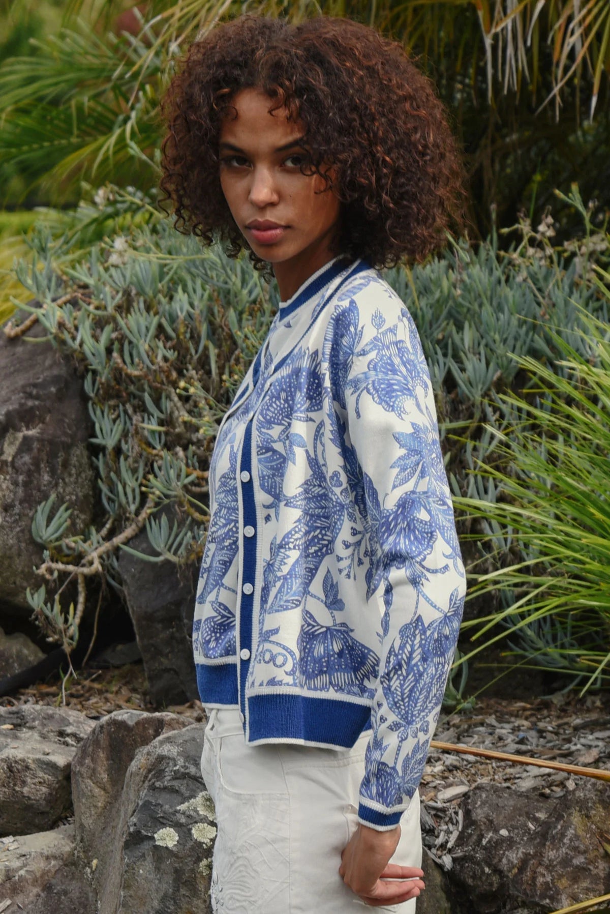 COOP FEELING BLUE-TIFUL CARDIGAN - BLUE & WHITE - THE VOGUE STORE