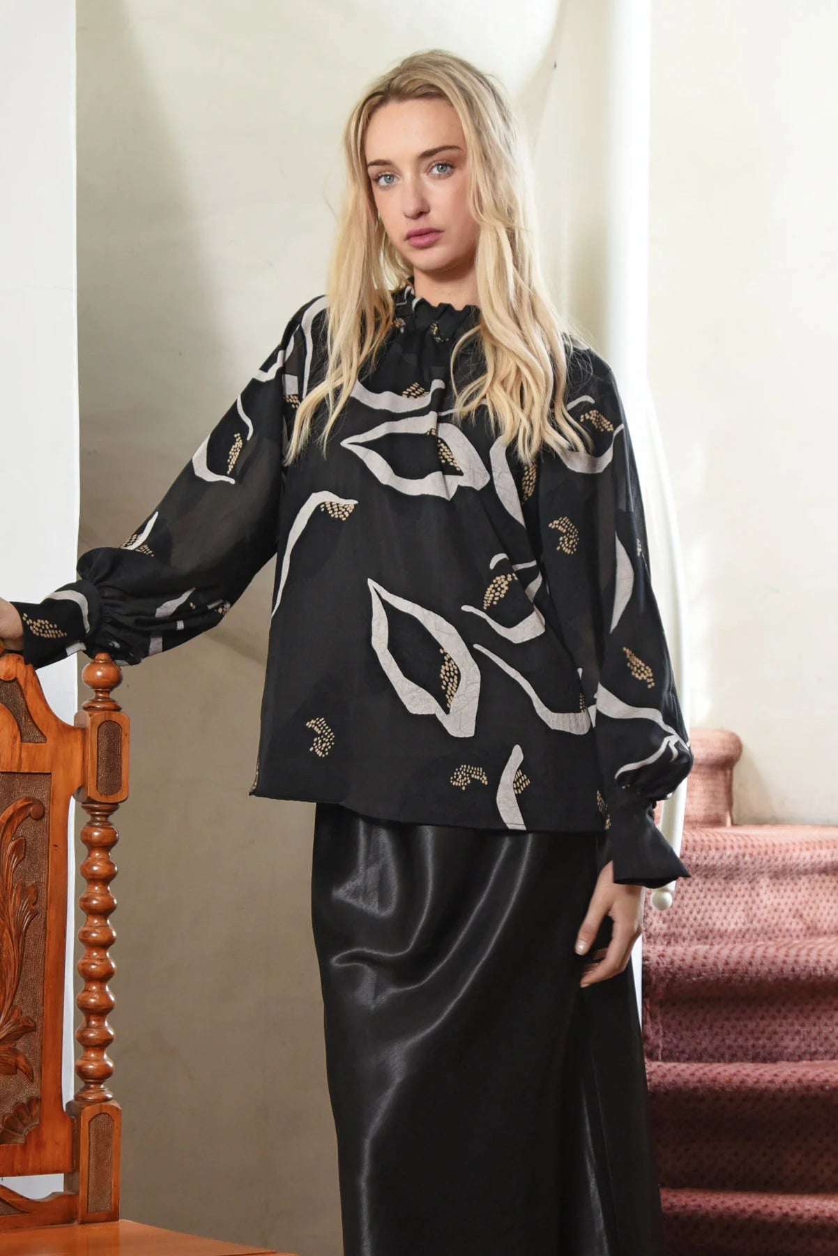 COOP HIGH DRAMA BLOUSE - BLACK - THE VOGUE STORE