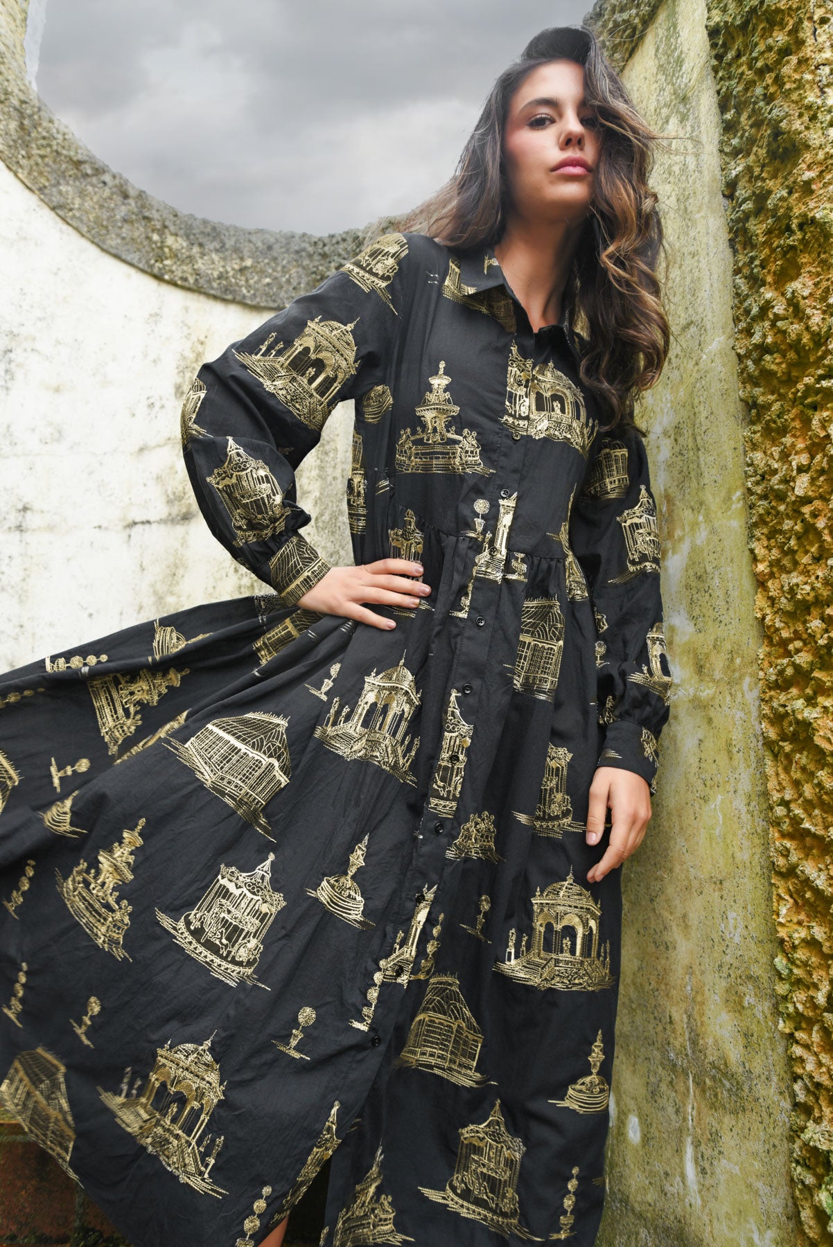 COOP LOOM WITH A VIEW DRESS - BLACK & GOLD - THE VOGUE STORE
