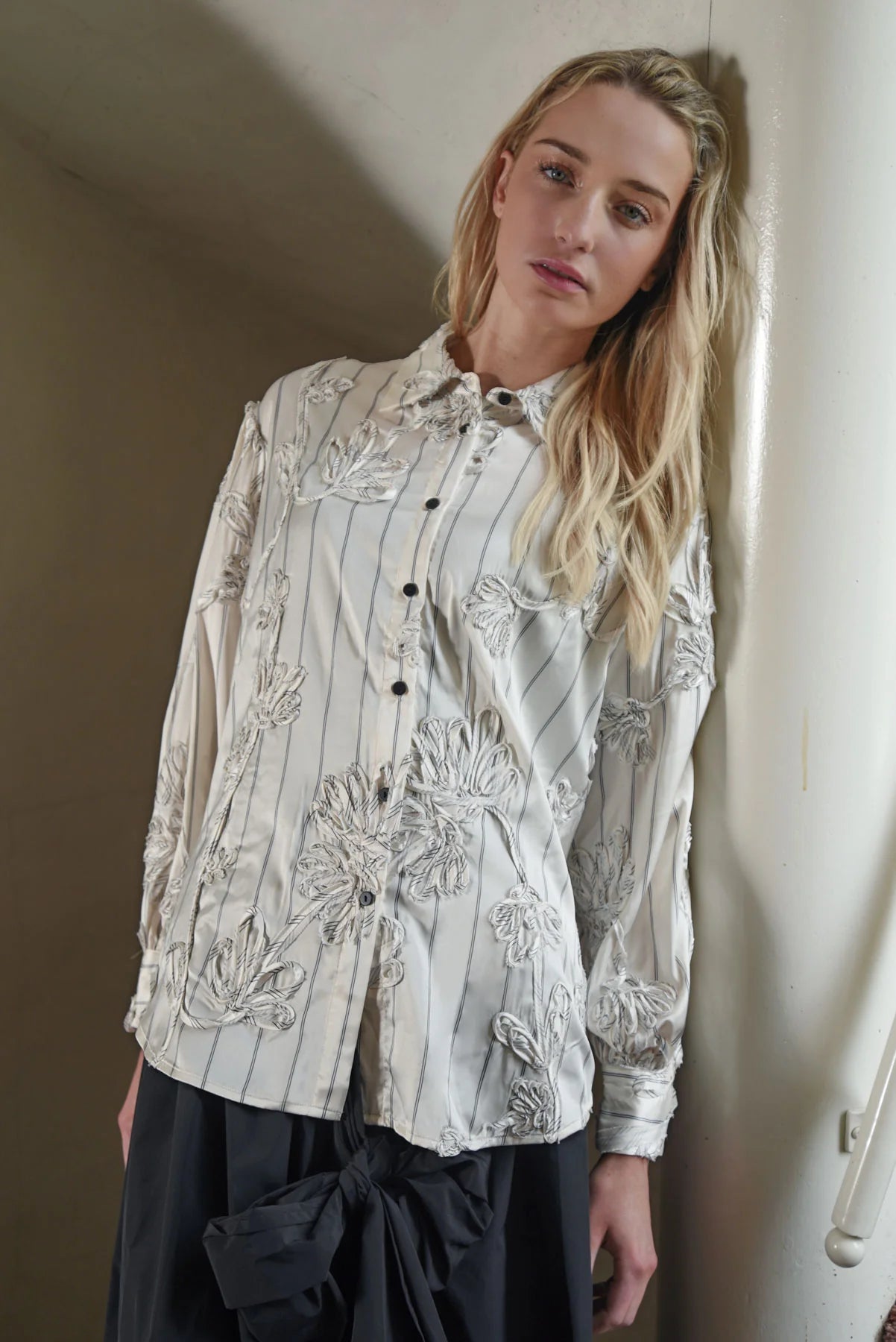 COOP THREAD AHEAD SHIRT - CREAM - THE VOGUE STORE