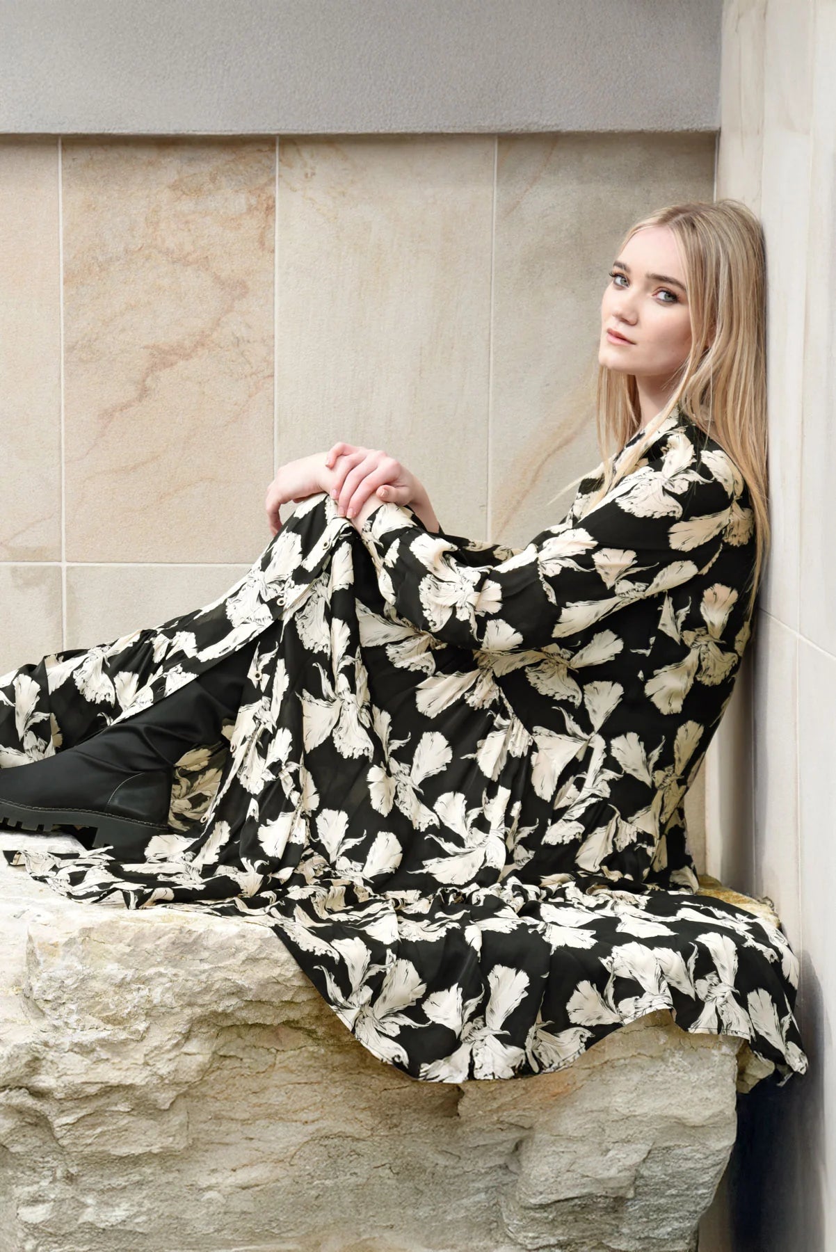 CURATE HEAD TO TOE DRESS - VINTAGE FLORAL - THE VOGUE STORE