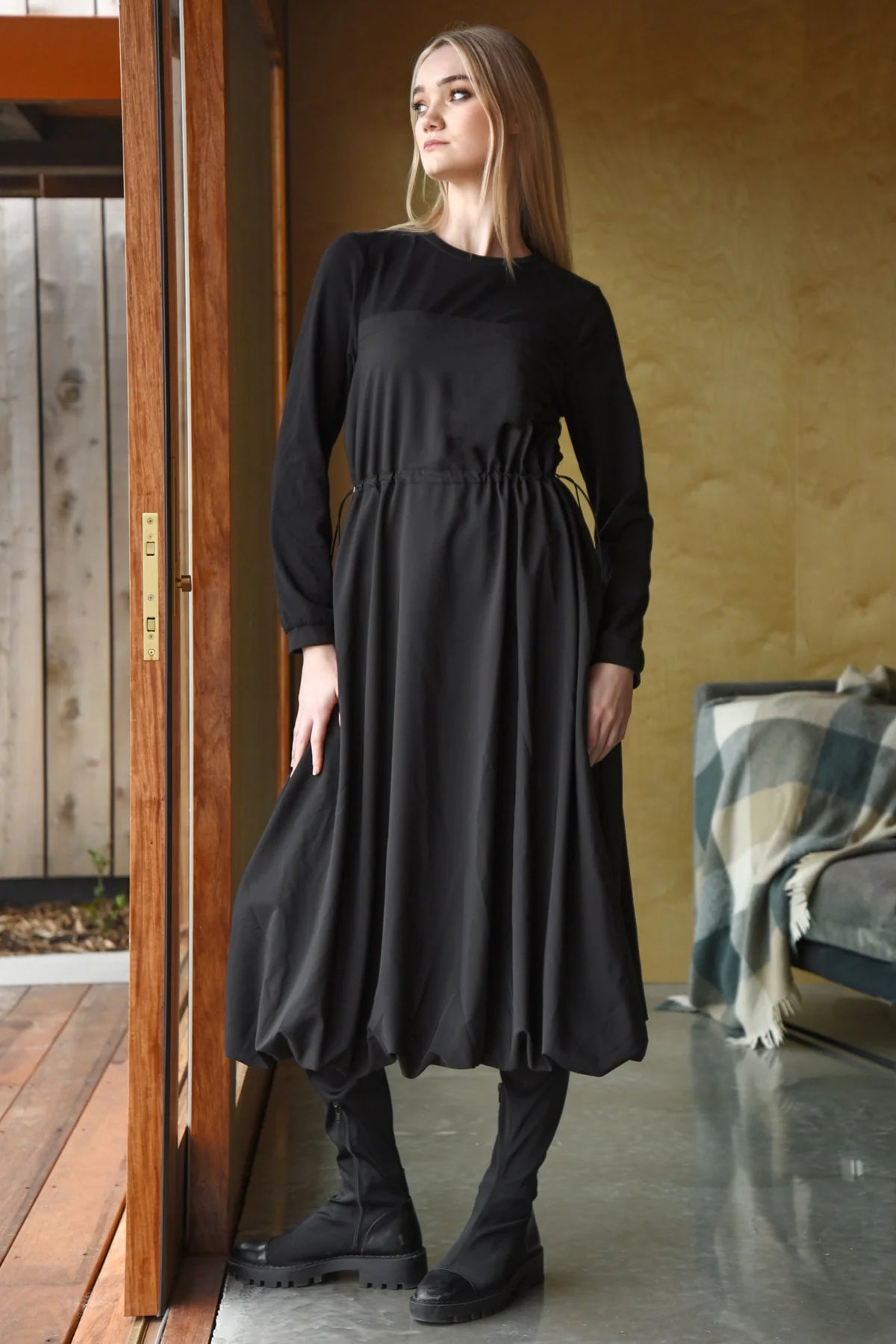 CURATE THE ART OF GIVING DRESS - BLACK - THE VOGUE STORE