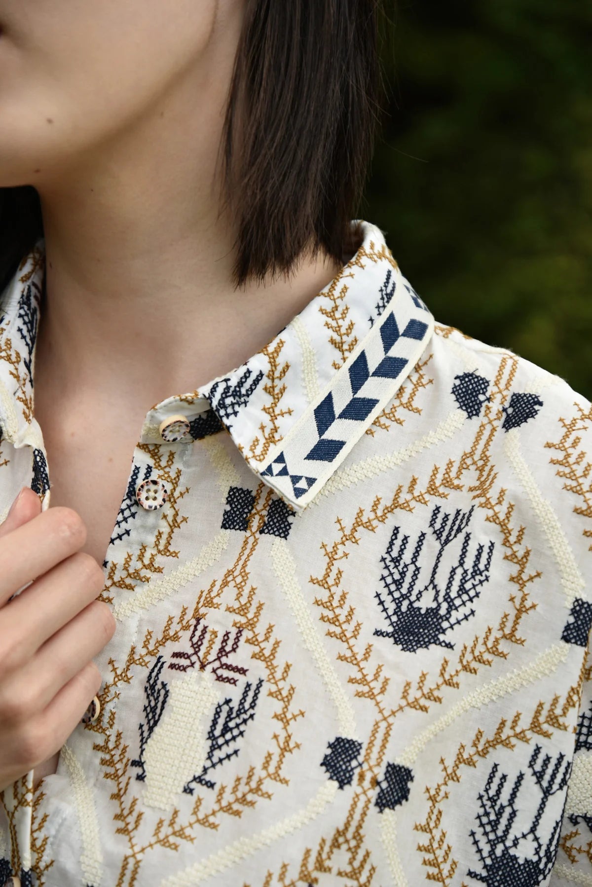CURATE SOMETHING BORROWED SHIRT - IVORY EMBROIDERY - THE VOGUE STORE