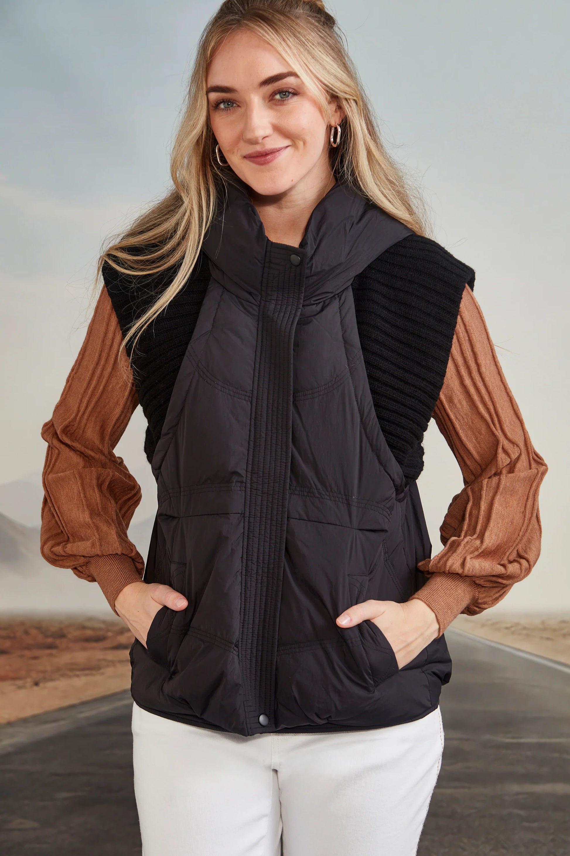 VERGE CHAKA VEST - BLACK - THE VOGUE STORE