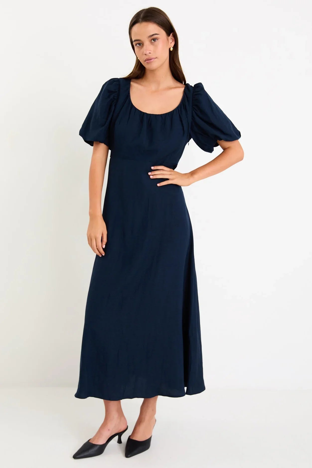 STORIES BE TOLD CHORUS NAVY PUFF SLEEVE SCOOP NECK FLOATY MAXI DRESS - THE VOGUE STORE