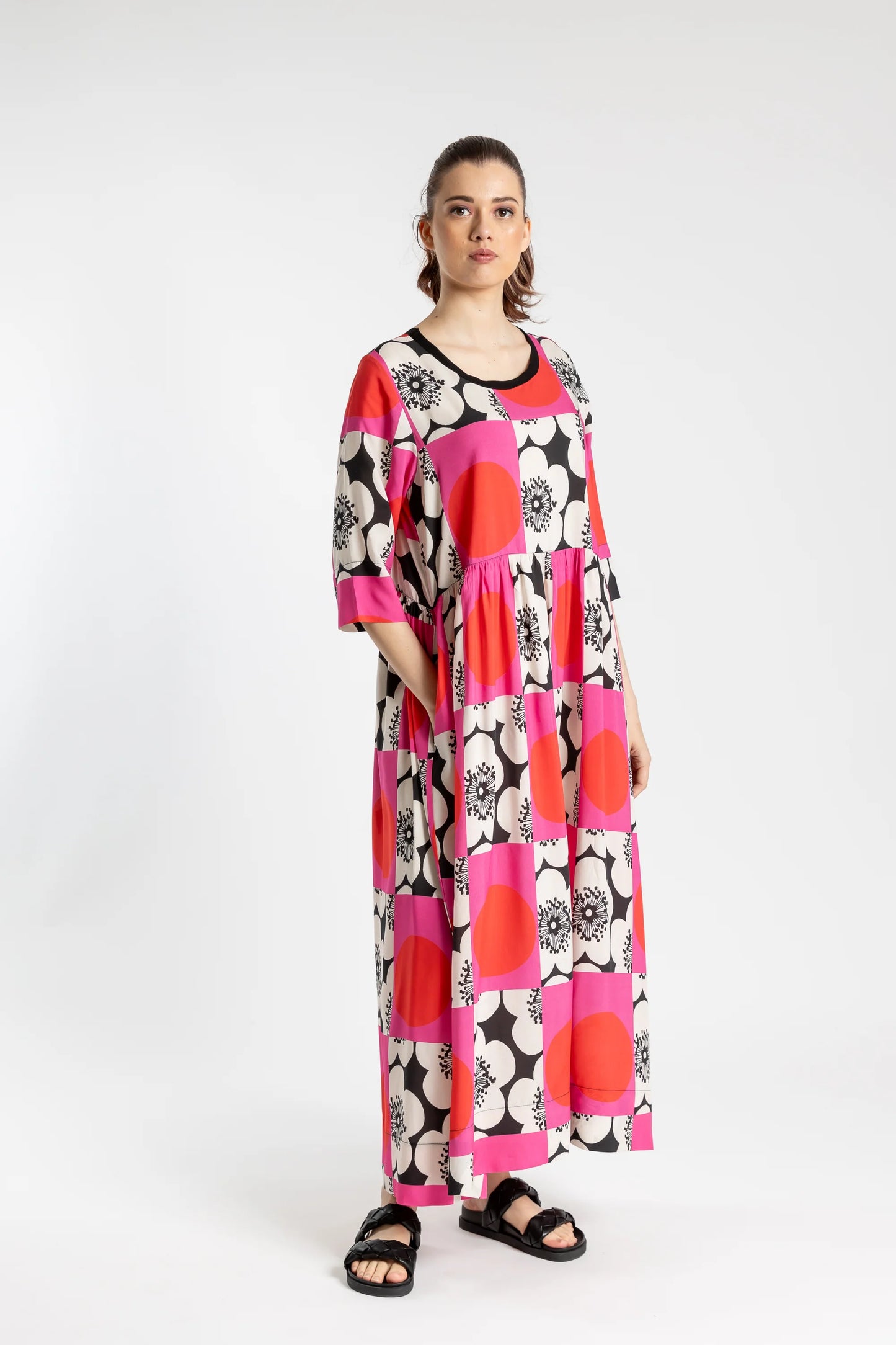 JELLICOE KYLIE DRESS - SHOWOFF - THE VOGUE STORE