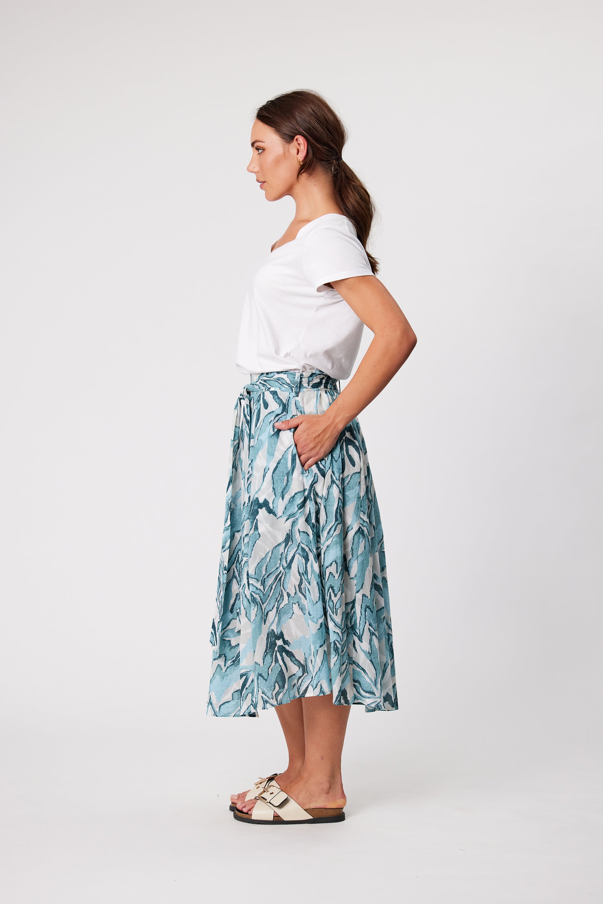 DESIGN NATION EFFECT SKIRT - THE VOGUE STORE