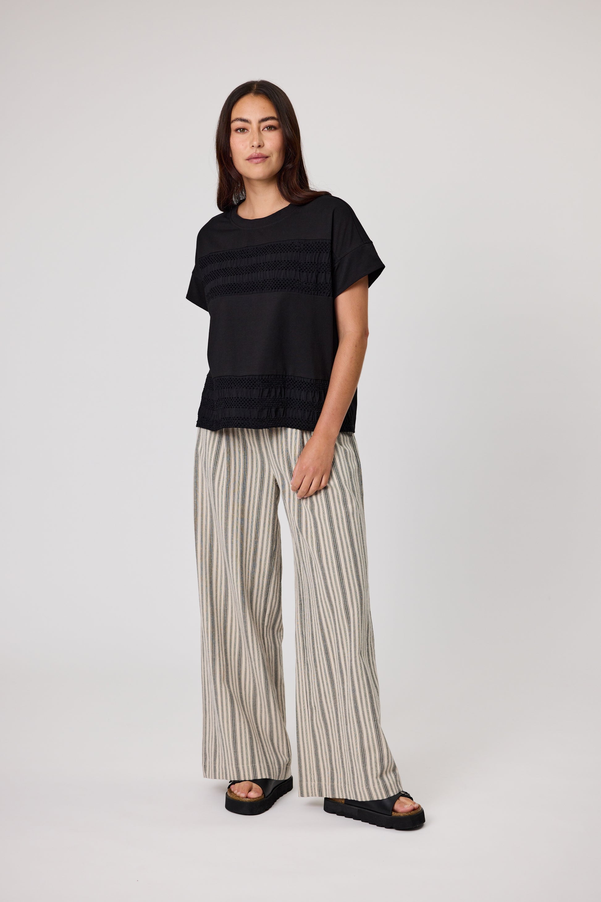 DUO COVE PANEL TOP - BLACK - THE VOGUE STORE