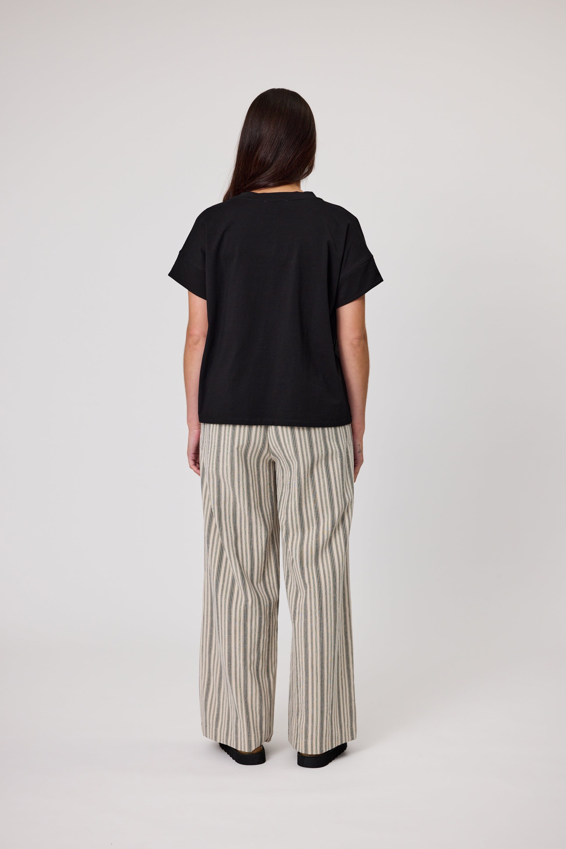 DUO COVE PANEL TOP - BLACK - THE VOGUE STORE