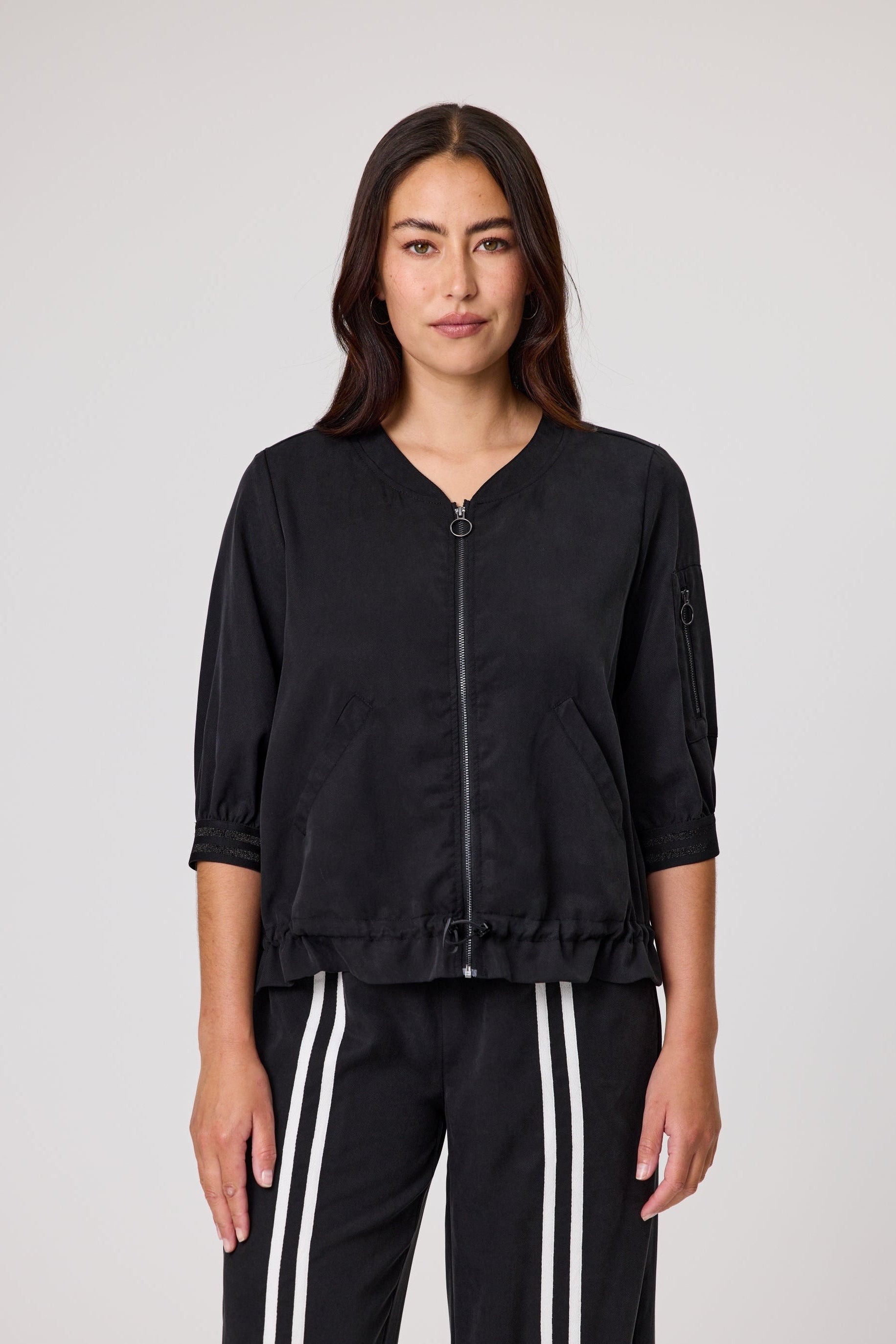 DUO AUBREY JACKET - BLACK -THE VOGUE STORE