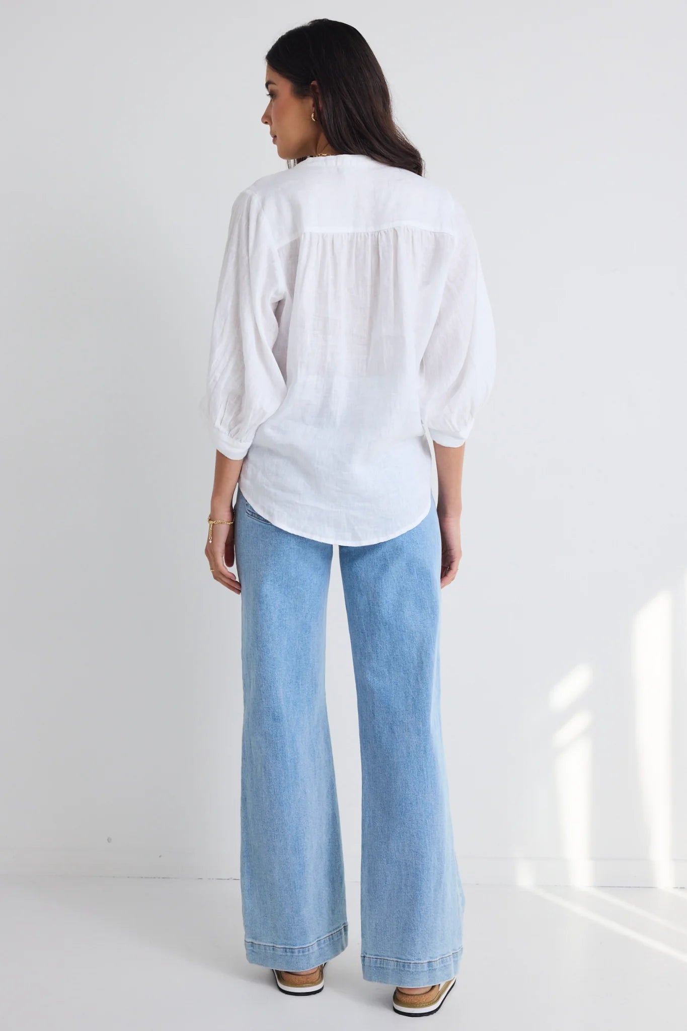 AMONG THE BRAVE ZOEY LIGHT BLUE HIGH RISE WIDE LEG POCKET JEAN - THE VOGUE STORE