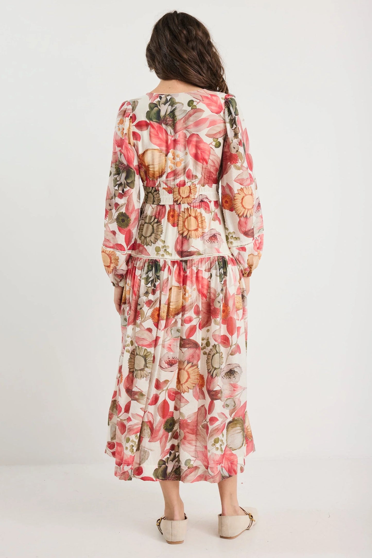 BY ROSA DIVINE BLUSH WOODLAND FLORAL BALLOON SLEEVE FLOATY MAXI DRESS - THE VOGUE STORE