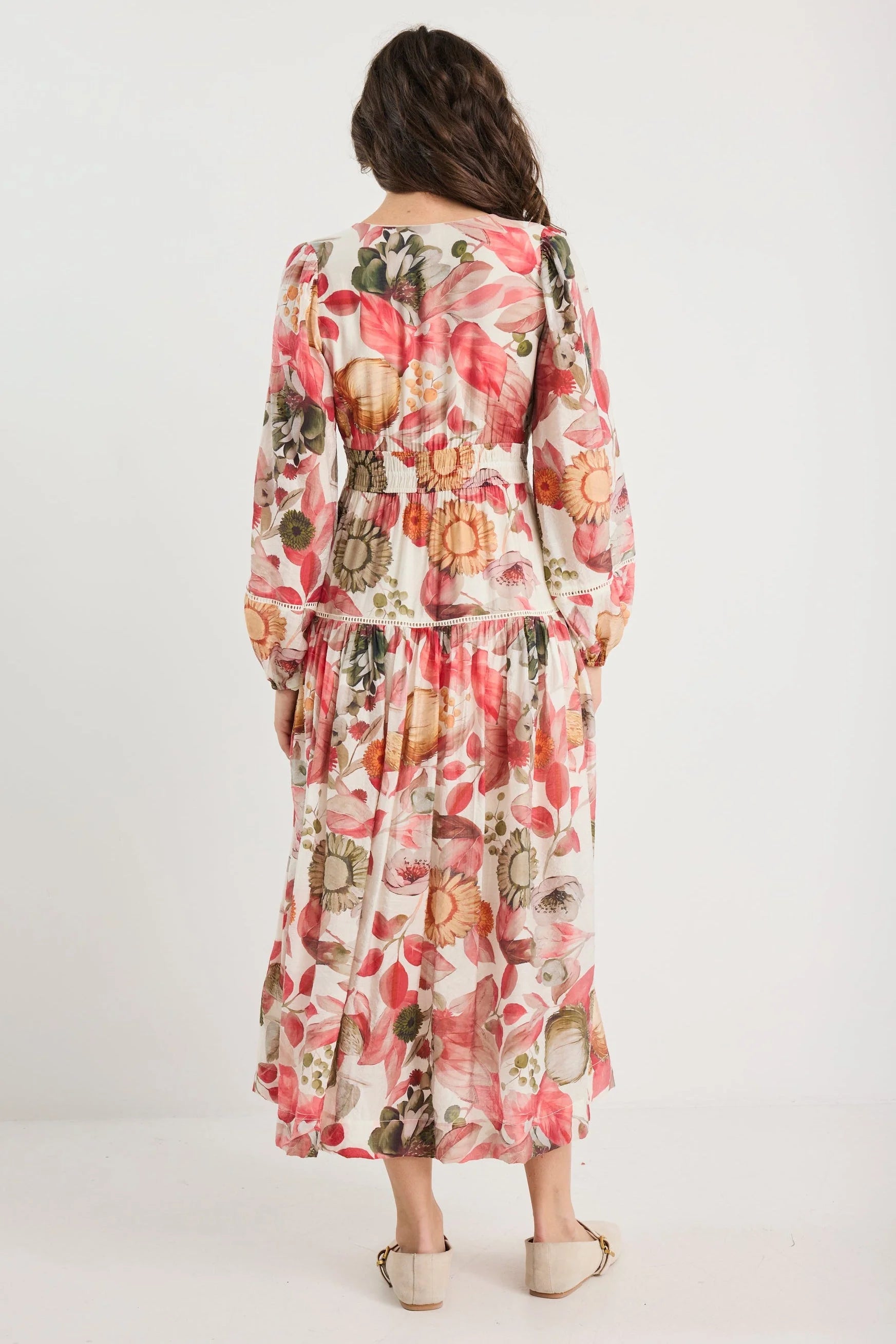 BY ROSA DIVINE BLUSH WOODLAND FLORAL BALLOON SLEEVE FLOATY MAXI DRESS - THE VOGUE STORE