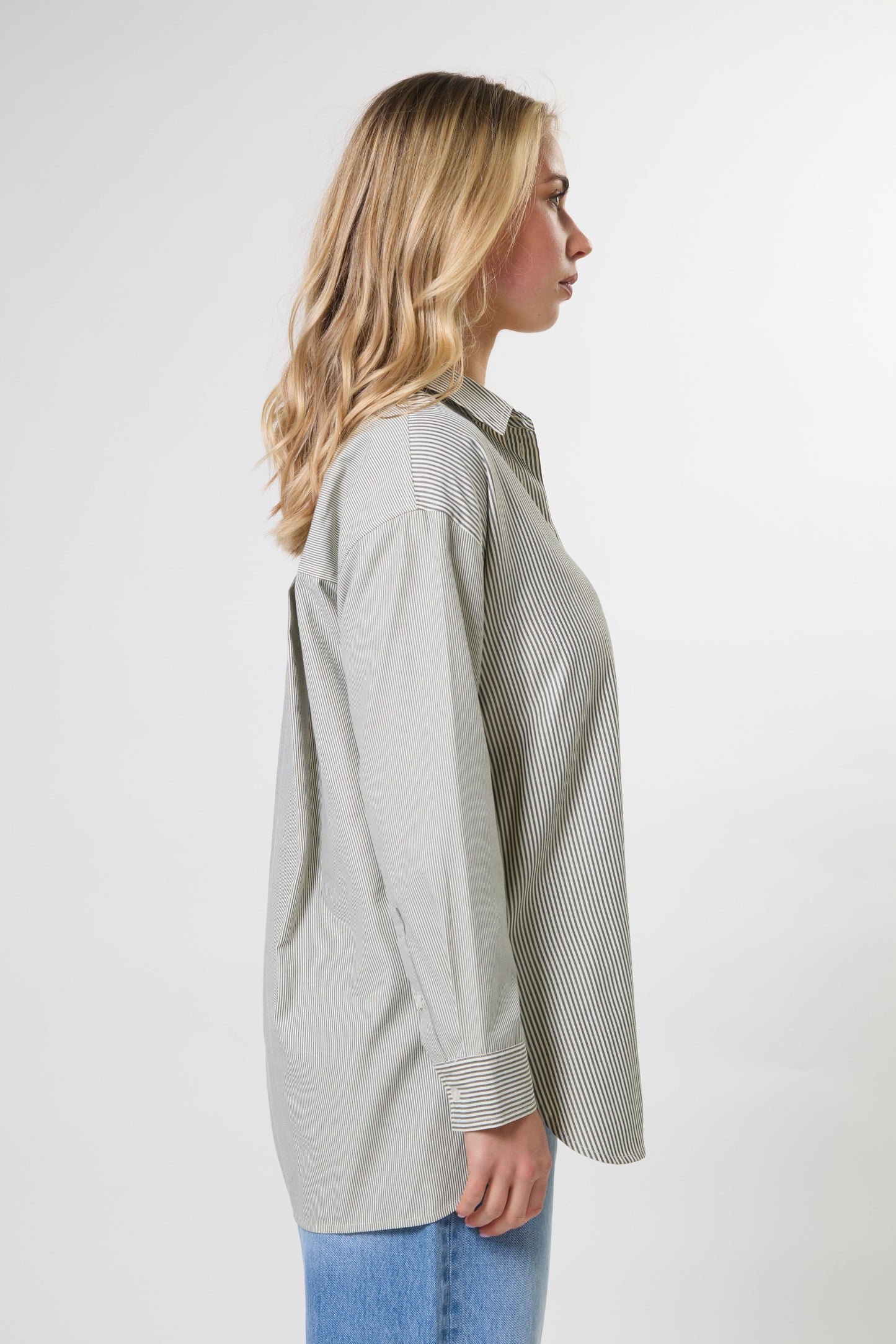 STELLA + GEMMA ESSENTIALS SHIRT - LIQUORICE STRIPE - THE VOGUE STORE