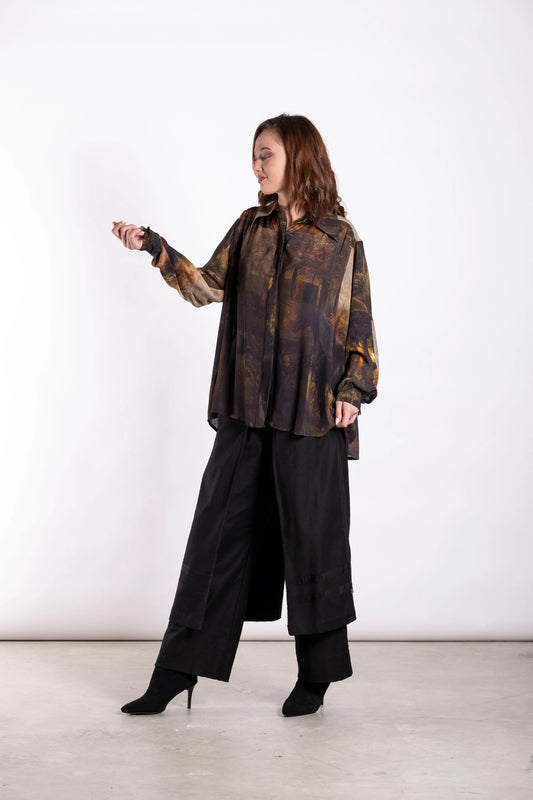 DEEANNE HOBBS BUCCANEER SHIRT - MIDNIGHT TREK - THE VOGUE STORE