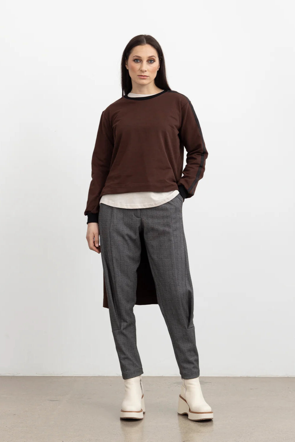 STYLE XLAB FROST NOIR SWEATSHIRT - BROWN - THE VOGUE STORE