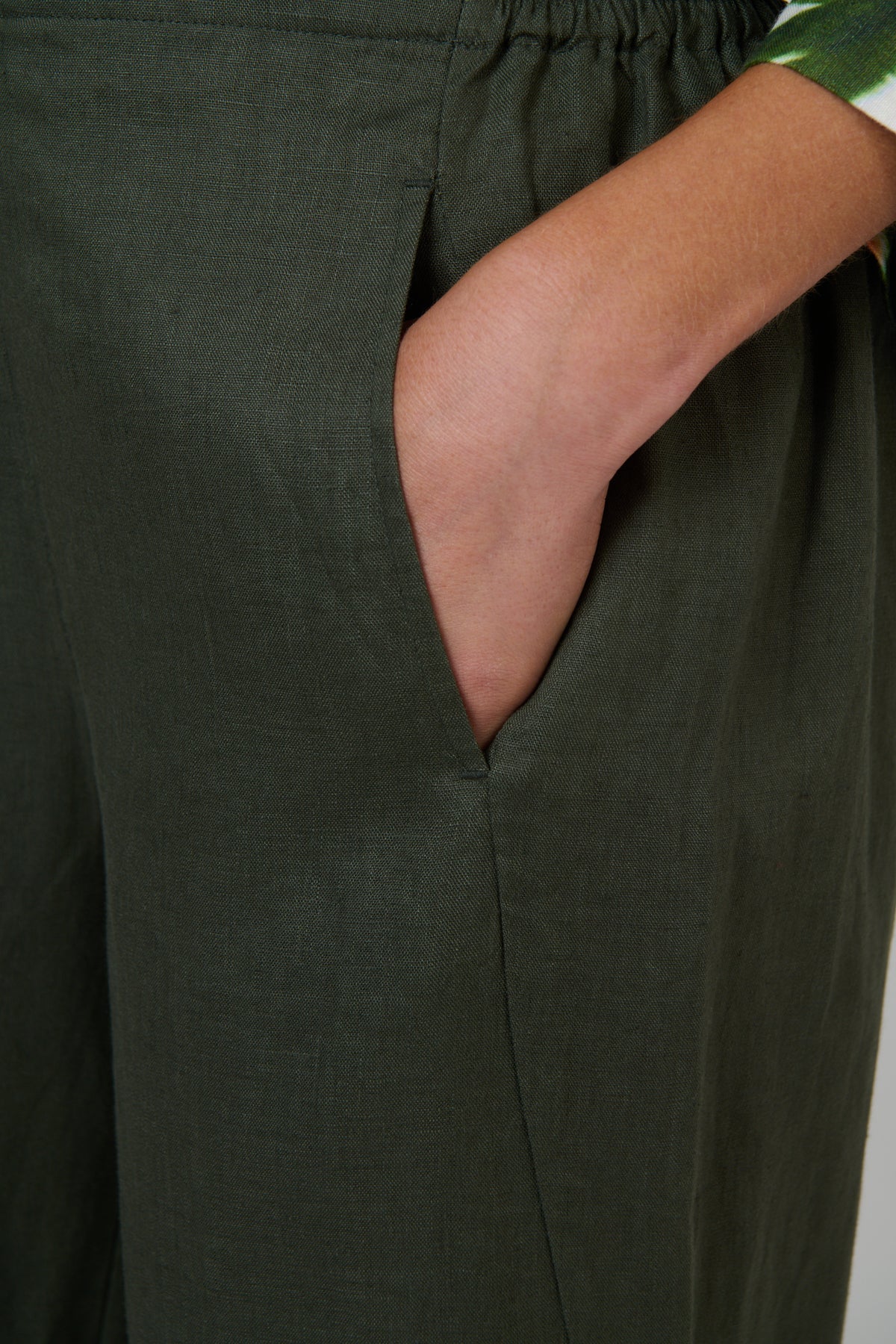 NATURALS BY O&J WIDE LEG LINEN PANTS - TOPIARY - THE VOGUE STORE