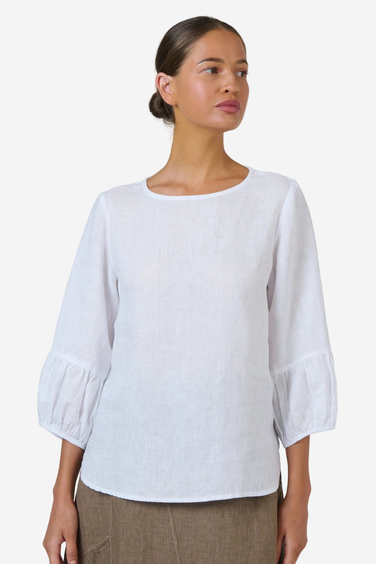 NATURALS BY O&J LONG SLEEVE LINEN TOP - WHITE - THE VOGUE STORE