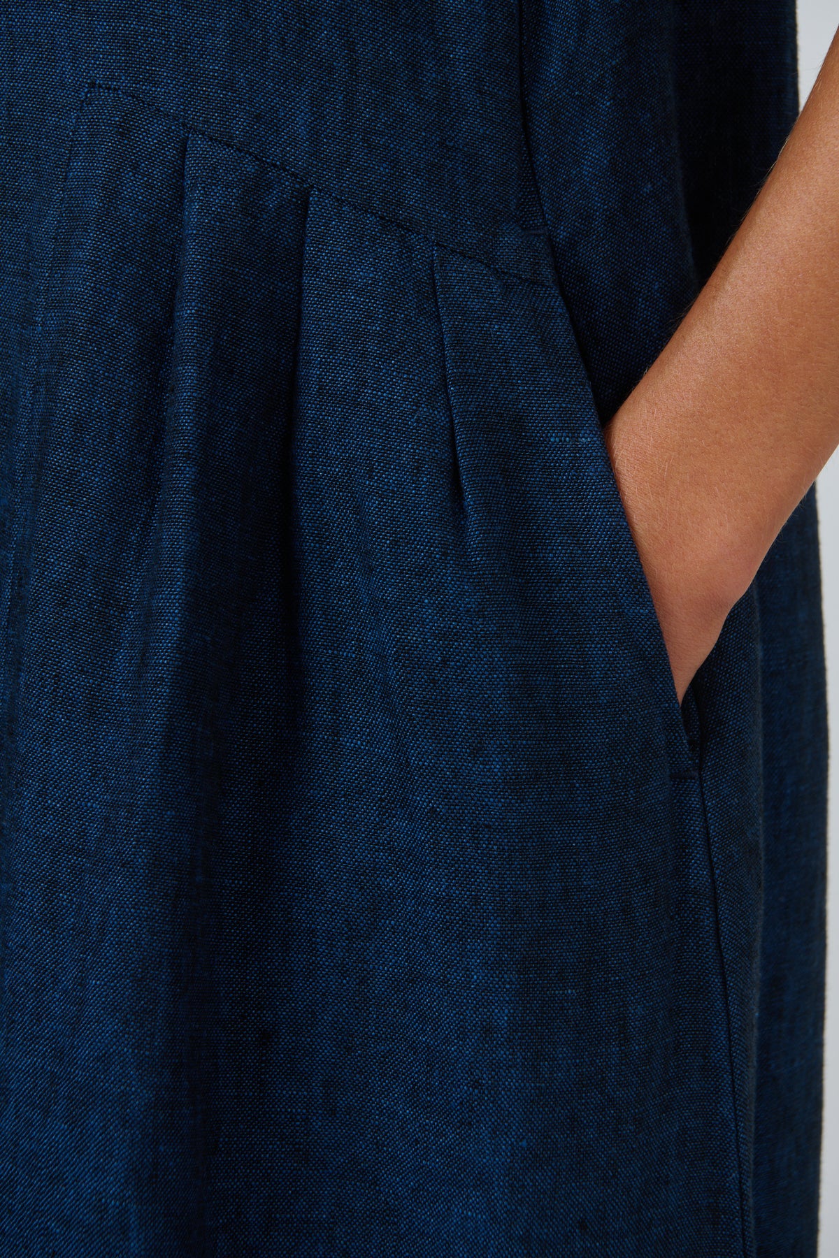 NATURALS BY O&J SHORT SLEEVE LINEN DRESS - ECLIPSE - THE VOGUE STORE