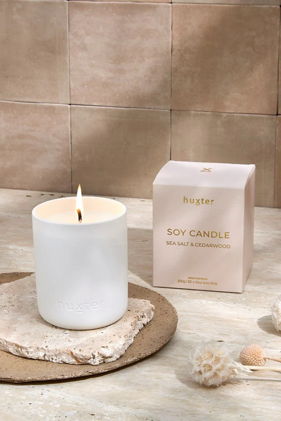 HUXTER BOXED CANDLE 290GM - SEA SALT & CEDARWOOD - THE VOGUE STORE