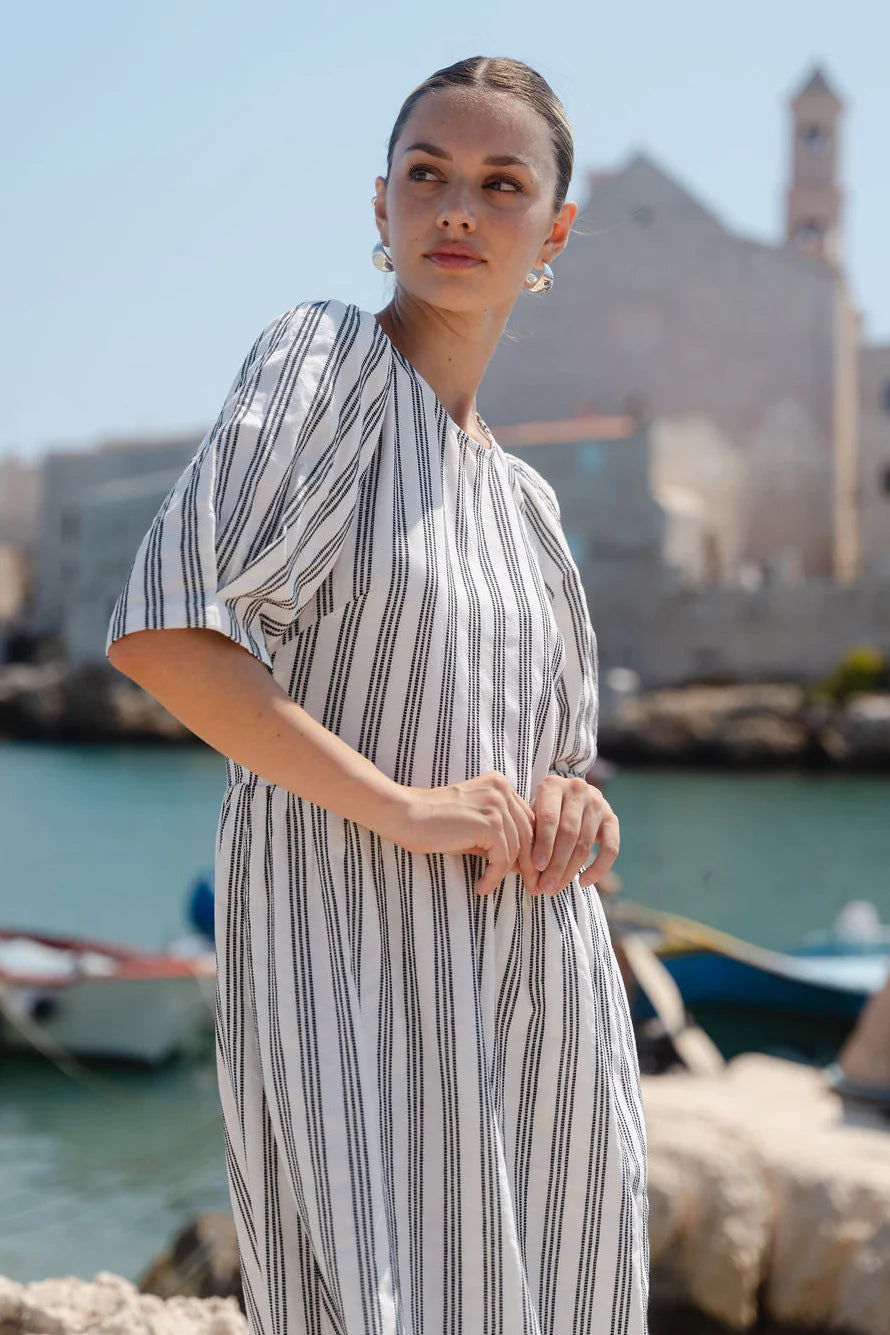 RE:UNION THE LABEL HEMISPHERE IVORY BLACK STRIPE COTTON SHORT SLEEVE RELAXED MIDI DRESS - THE VOGUE STORE