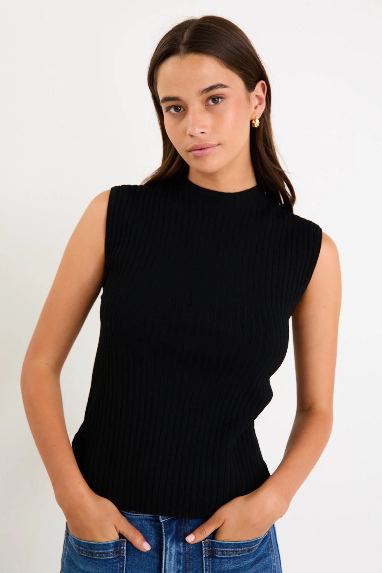 AMONG THE BRAVE HEROIC BLACK SLEEVELESS FUNNEL NECK RIB KNIT TOP - THE VOGUE STORE