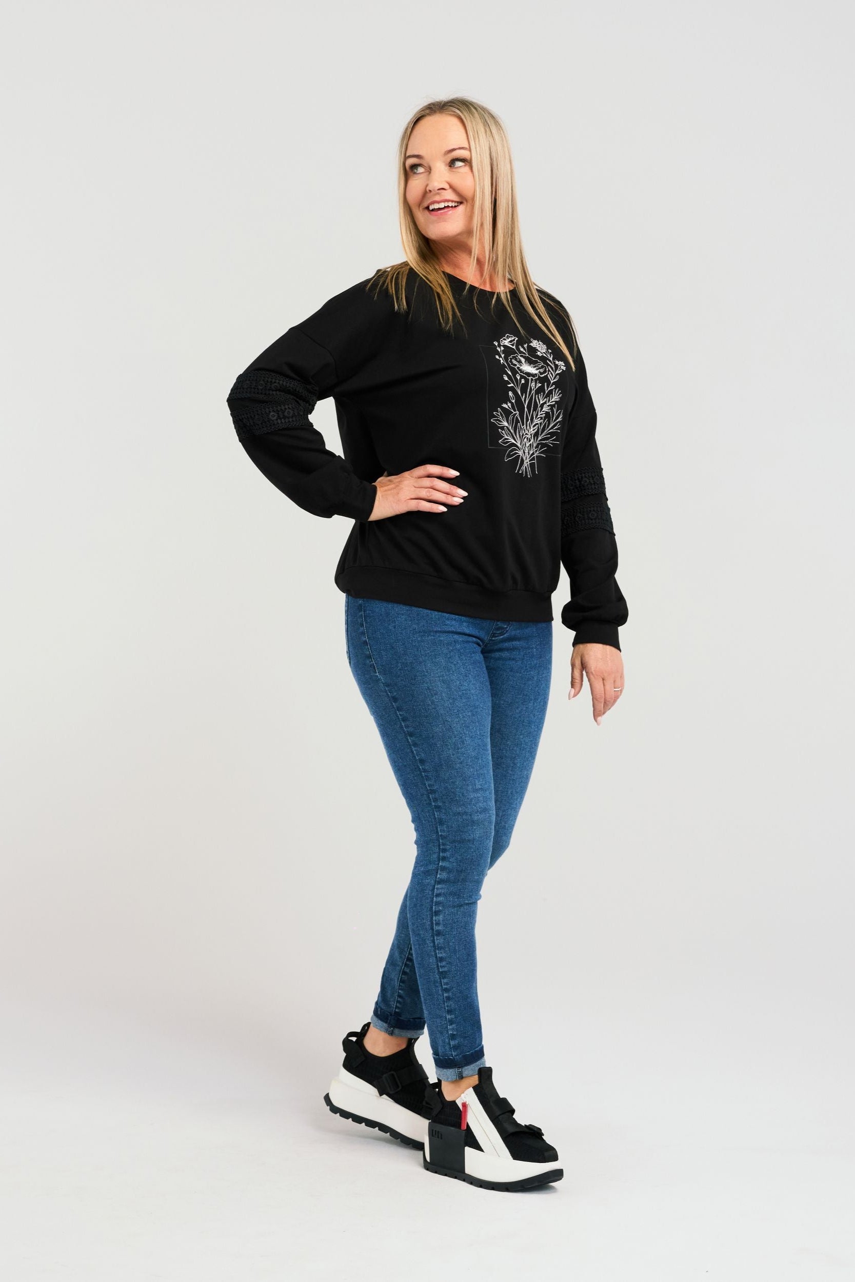 ZAFINA LISA SWEAT - BLACK - THE VOGUE STORE