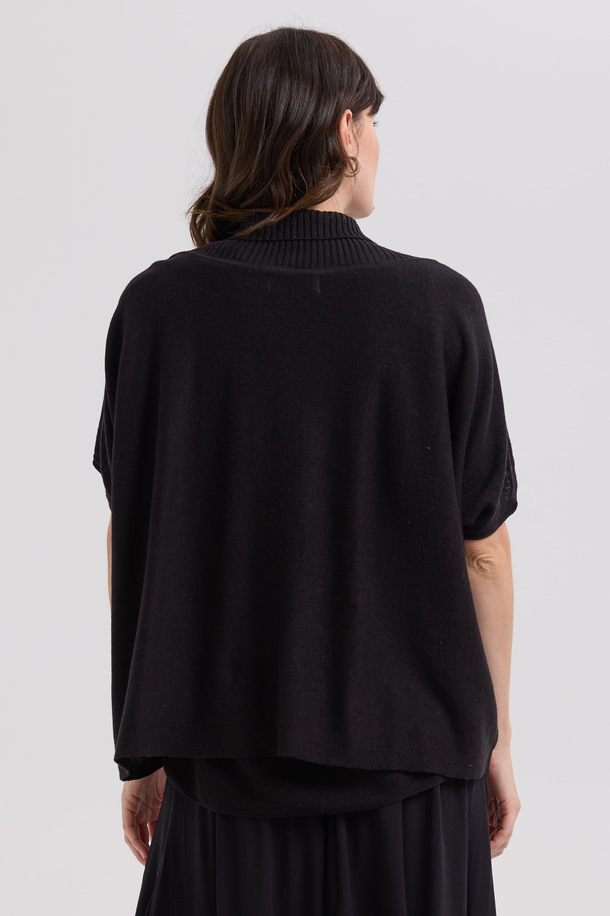 LD & CO LINEN TIE CARDI - BLACK - THE VOGUE STORE