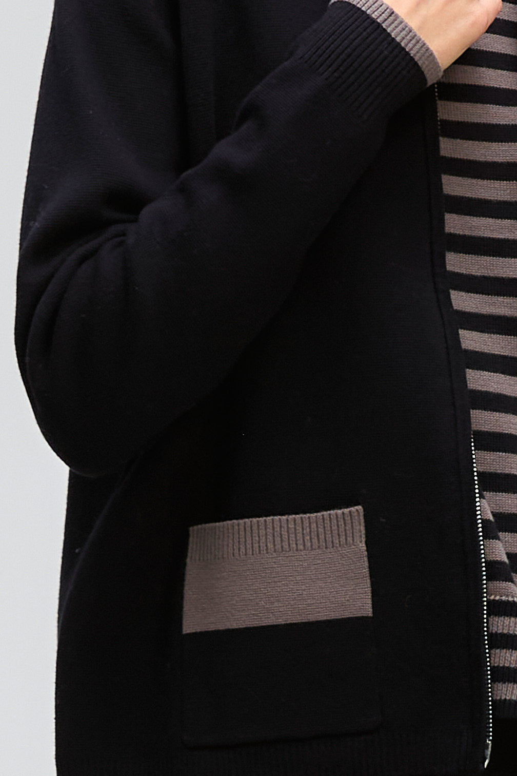 LD & CO ZIP THROUGH JACKET - BLACK - THE VOGUE STORE