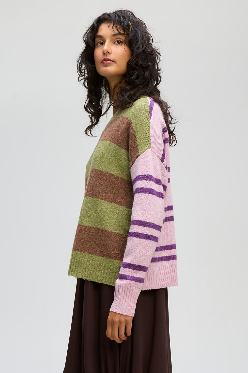 LD & CO GROOVE STRIPE CREW - OLIVE - THE VOGUE STORE