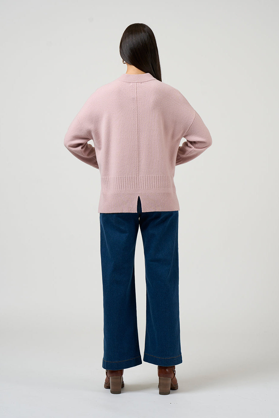 LOOBIES STORY SIA SWEATER - DUSKY BLUSH - THE VOGUE STORE