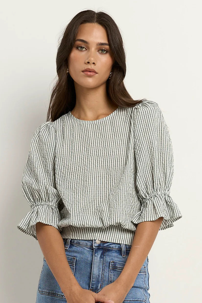 IVY & JACK LOVELY KHAKI STRIPE SHIRRED BACK SS TOP - KHAKI STRIPE - THE VOGUE STORE
