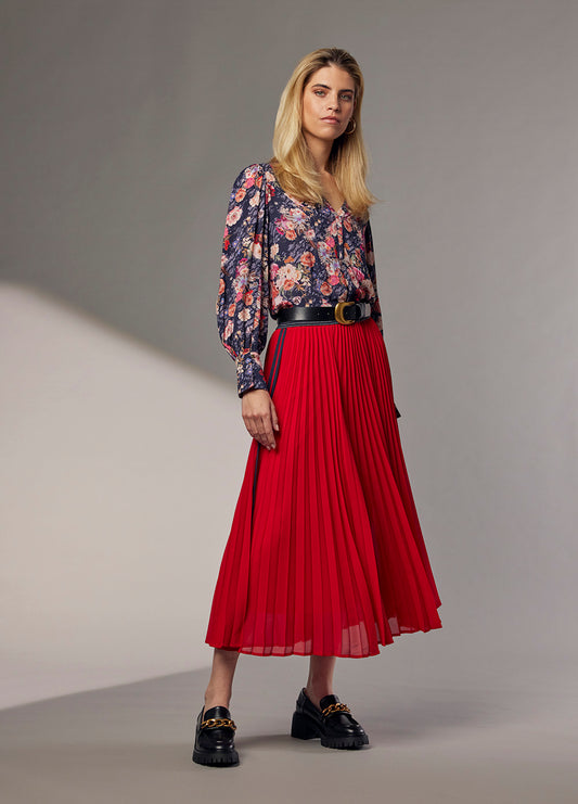 MADLY SWEETLY JUST PLEAT IT SKIRT - SCARLET - THE VOGUE STORE