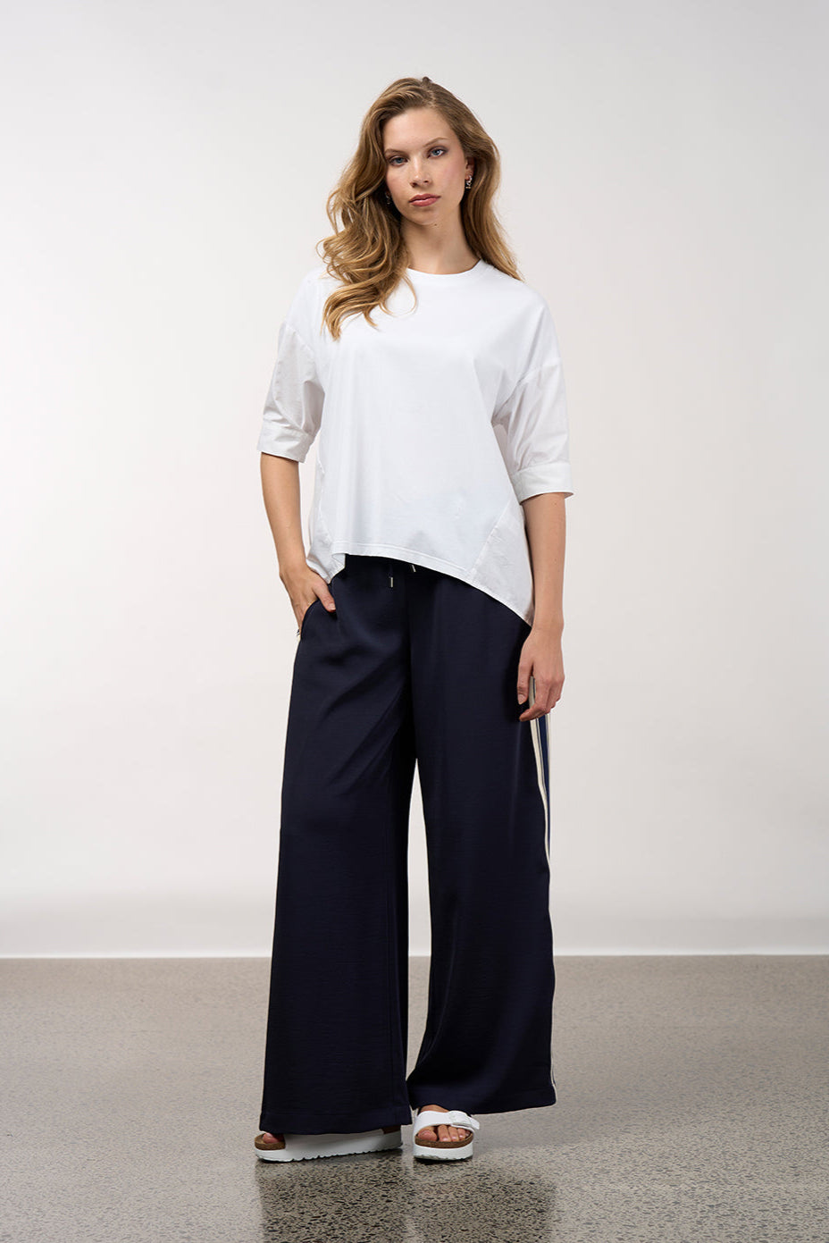 MADLY SWEETLY LINEAR PANT - NAVY - THE VOGUE STORE
