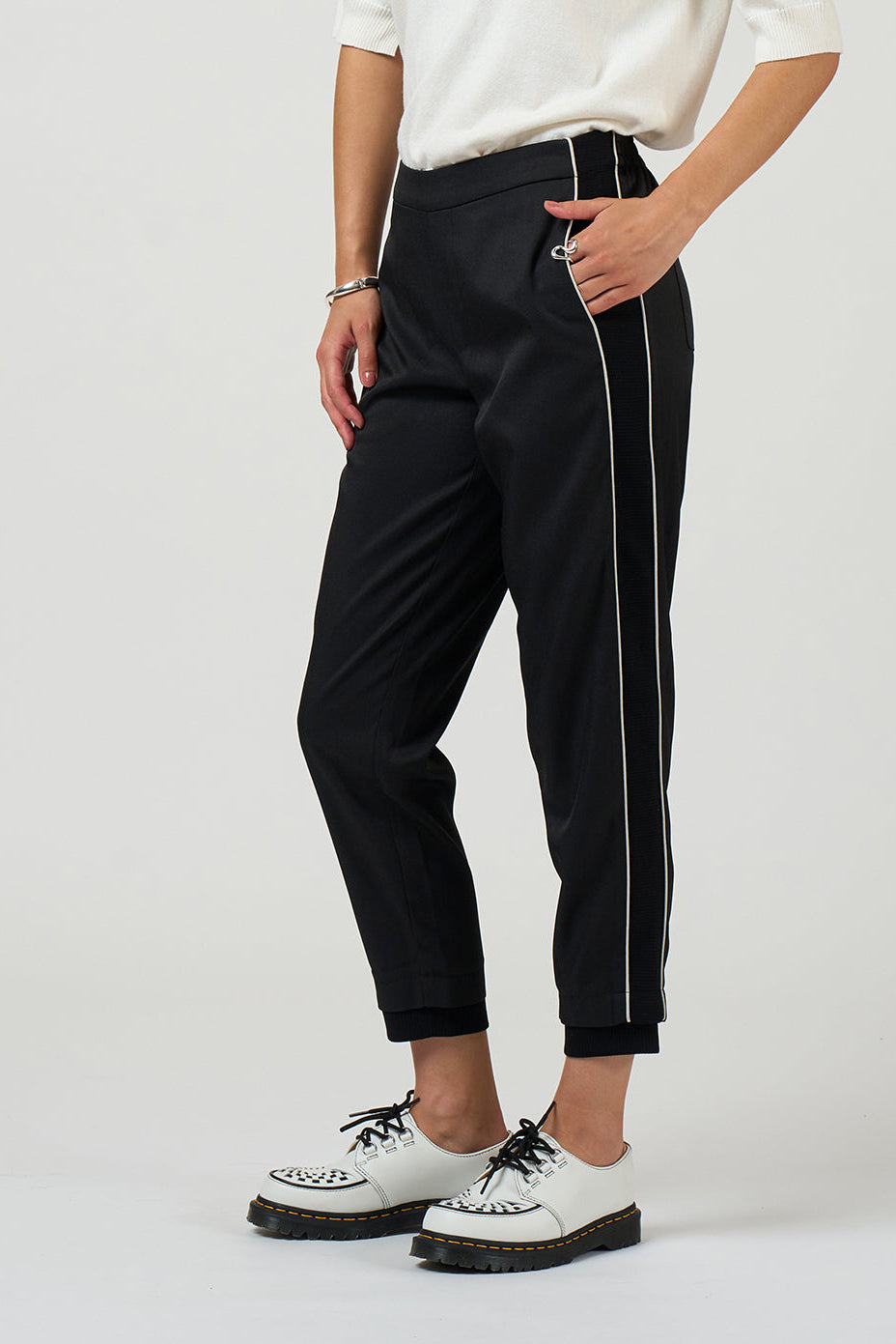 MADLY SWEETLY TACTICAL JOGGER - BLACK - THE VOGUE STORE