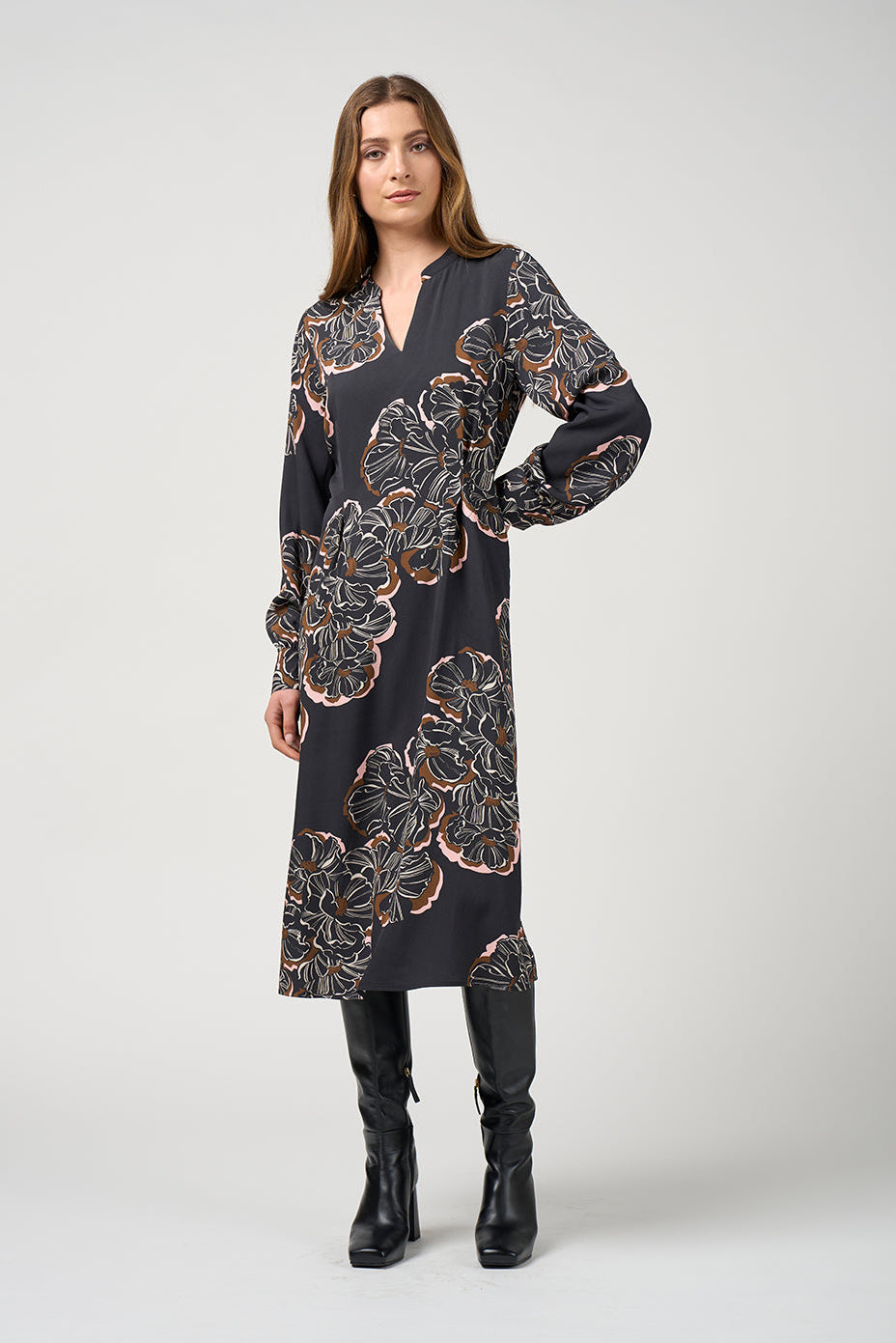 MADLY SWEETLY WOOD ROSE DRESS  - THE VOGUE STORE