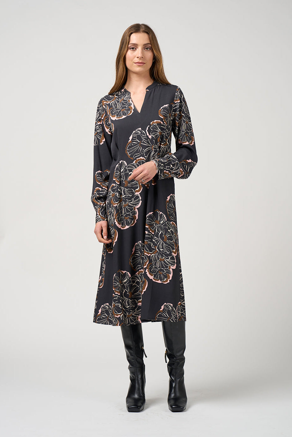 MADLY SWEETLY WOOD ROSE DRESS  - THE VOGUE STORE