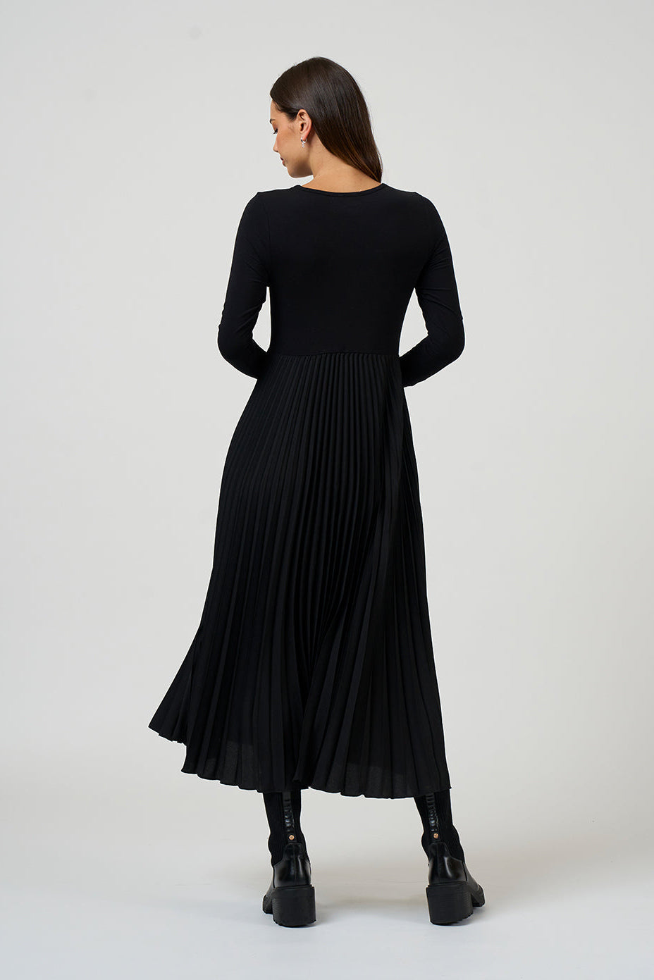 MADLY SWEETLY NOVA DRESS - BLACK - THE VOGUE STORE