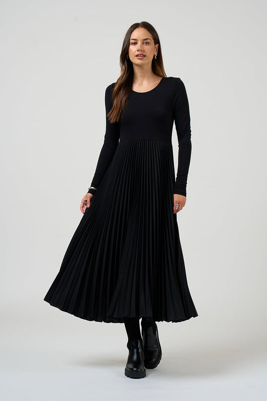 MADLY SWEETLY NOVA DRESS - BLACK - THE VOGUE STORE