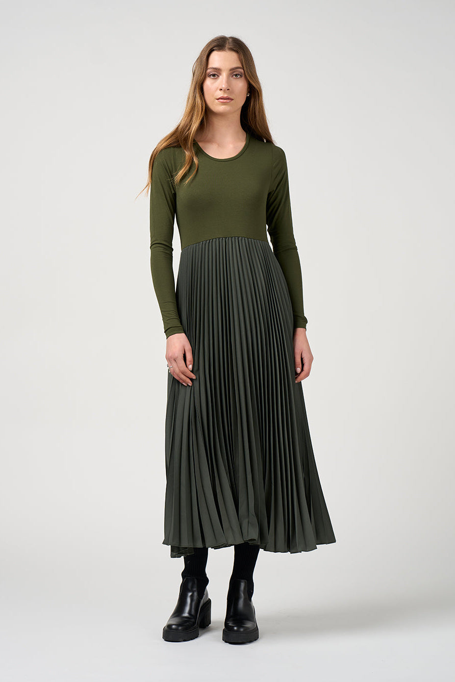 MADLY SWEETLY NOVA DRESS - PINE - THE VOGUE STORE