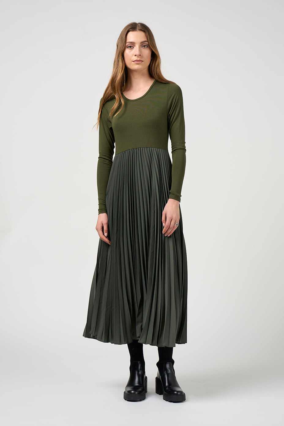 MADLY SWEETLY NOVA DRESS - PINE - THE VOGUE STORE