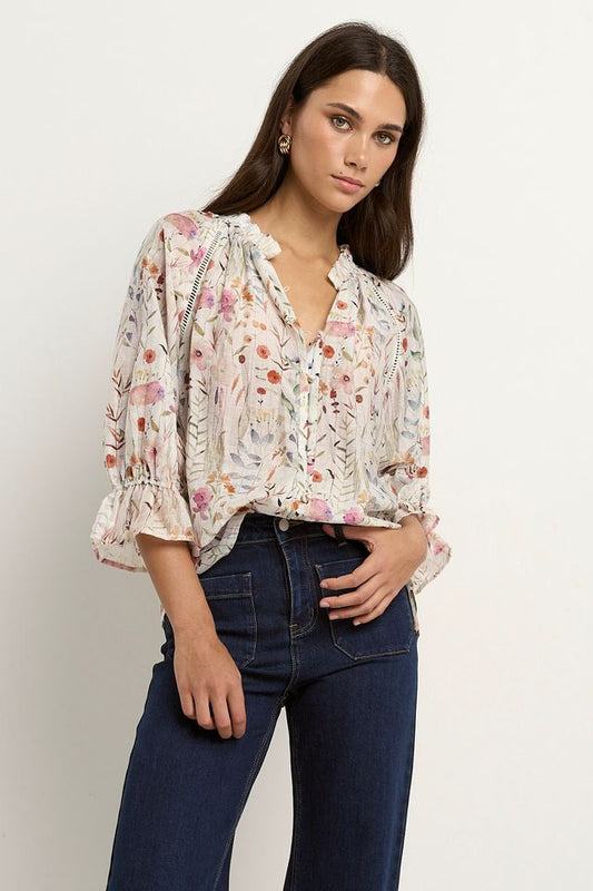 BY ROSA ENCOUNTER GATHERED BUTTON FRONT TOP - CREAM FLORAL - THE VOGUE STORE