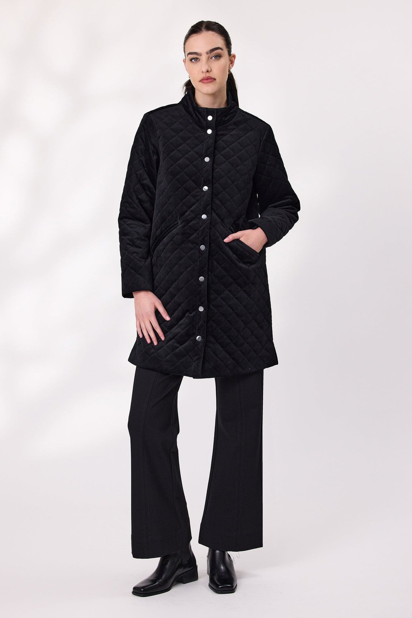 DESIGN NATION ENTRANCE COAT - BLACK - THE VOGUE STORE