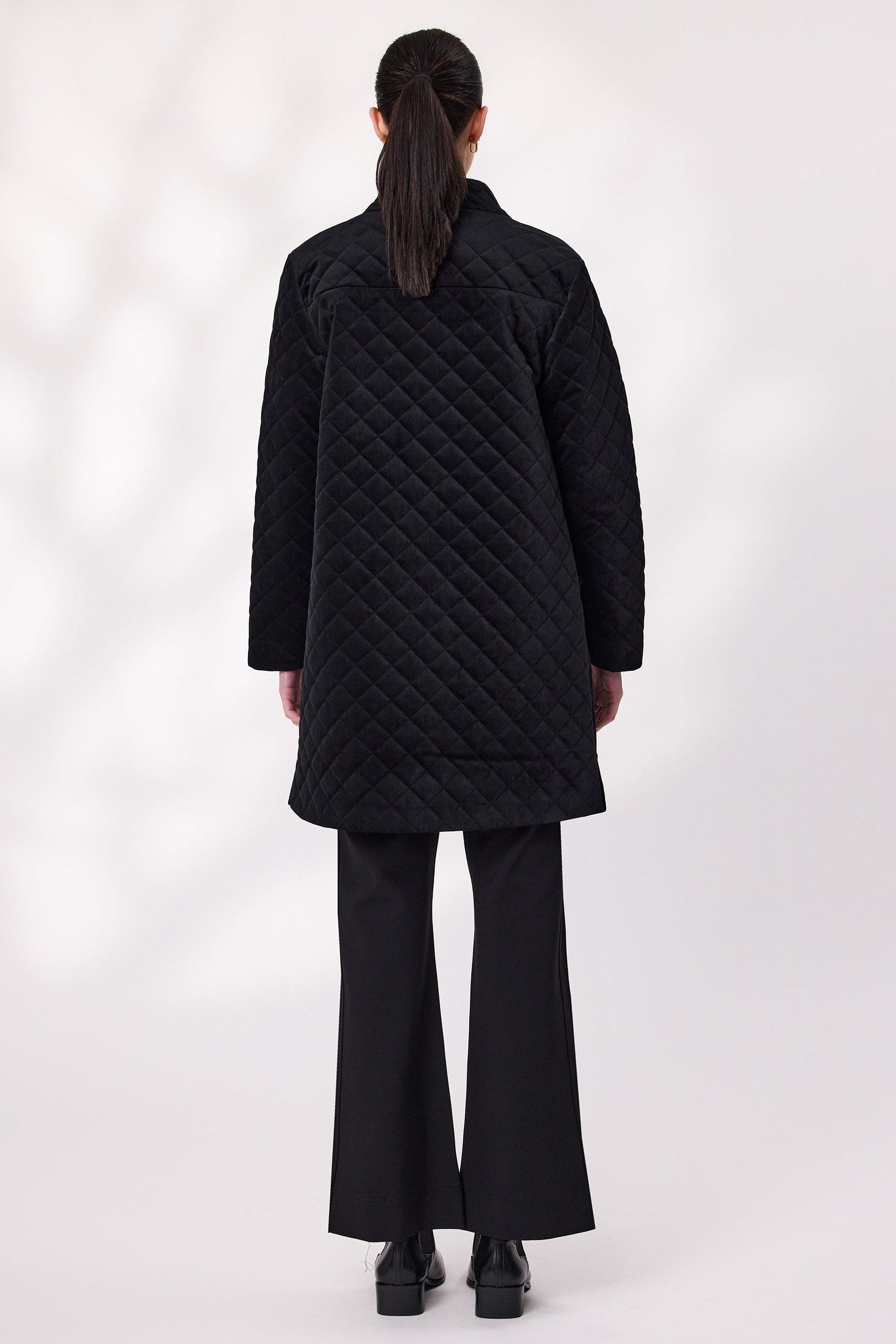 DESIGN NATION ENTRANCE COAT - BLACK - THE VOGUE STORE