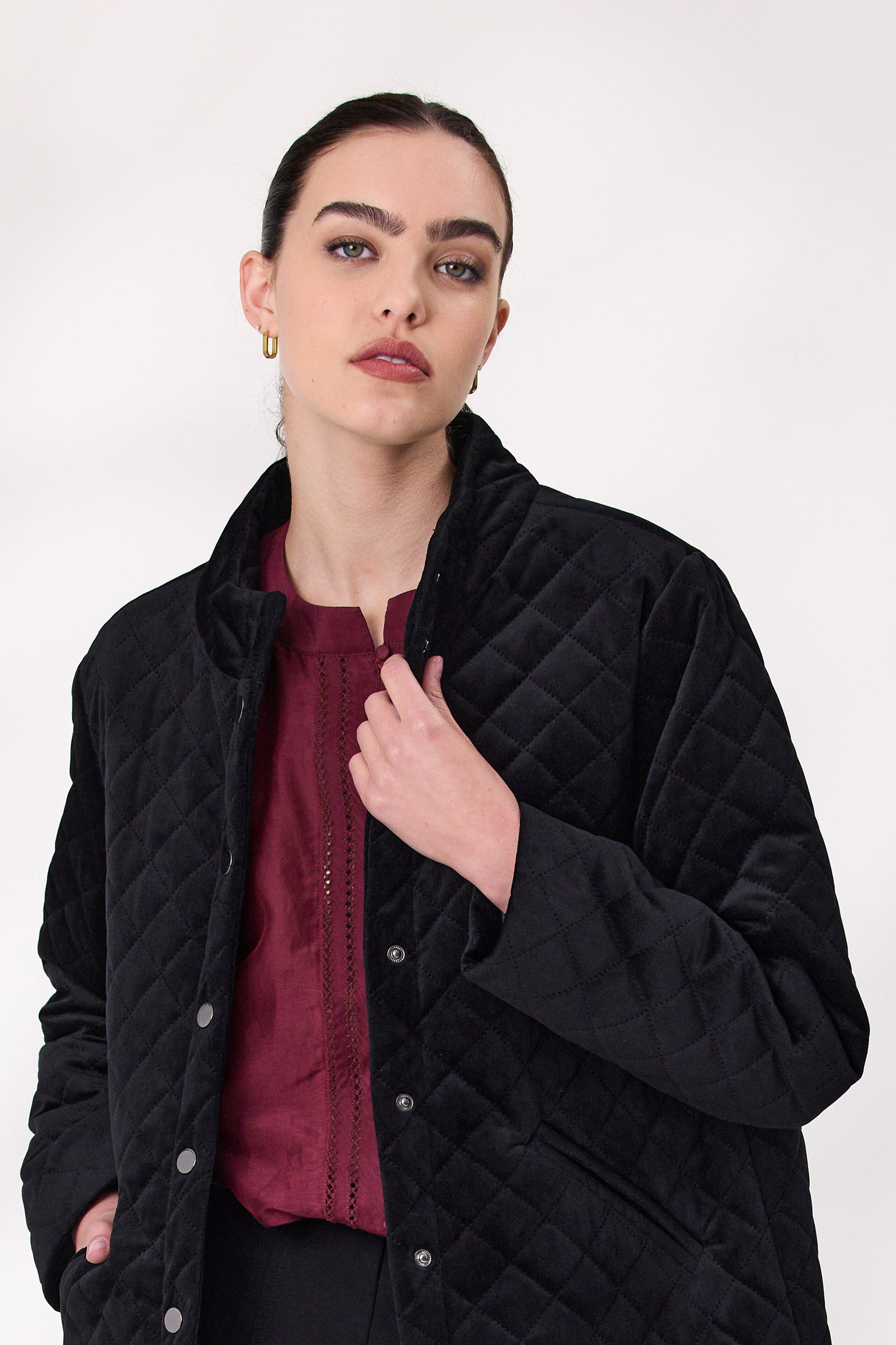 DESIGN NATION ENTRANCE COAT - BLACK - THE VOGUE STORE