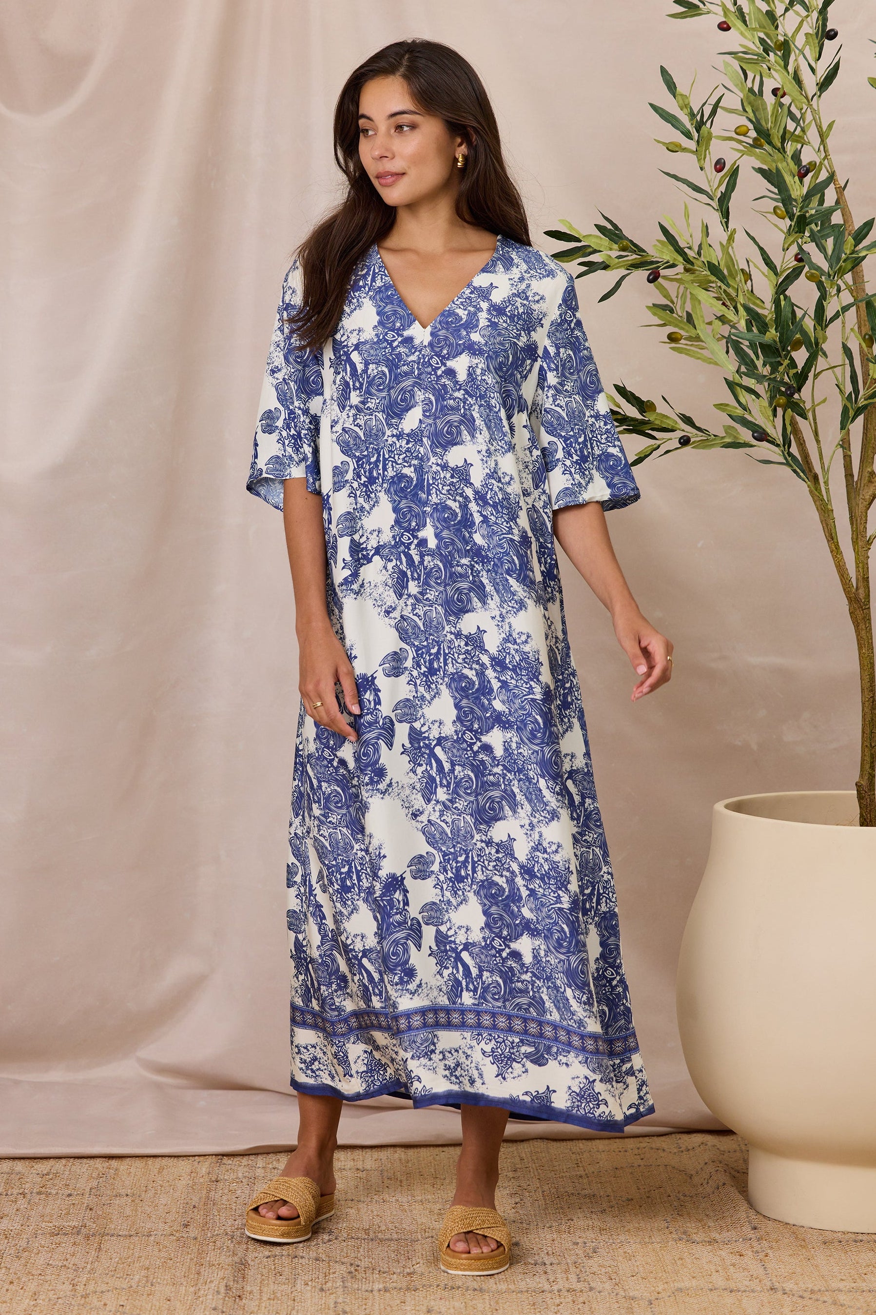 DESIGN NATION VENUS DRESS - THE VOGUE STORE